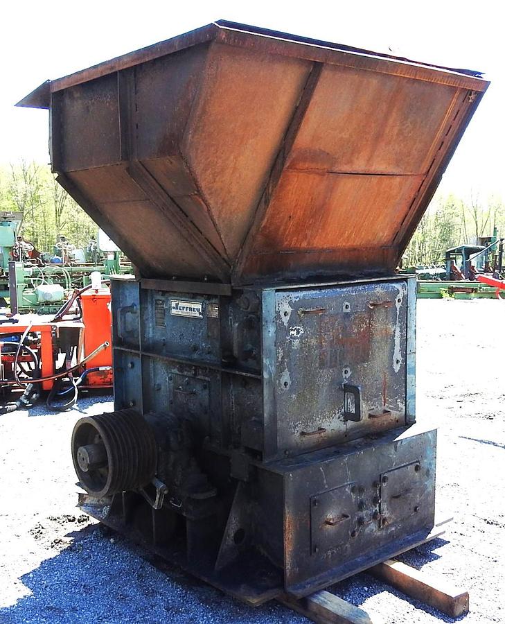 Used Waste Grinder
