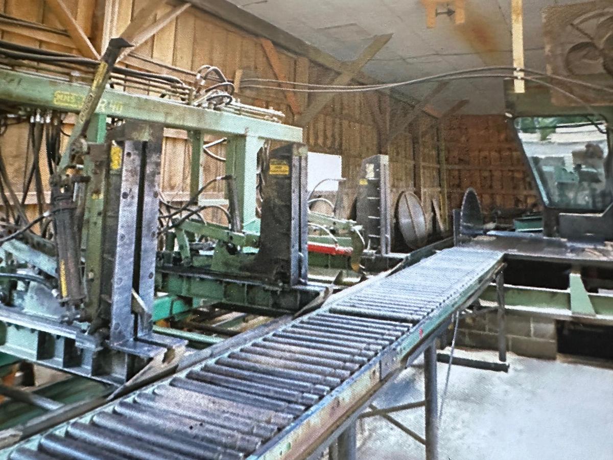 Used Montgomery Circular Sawmill
