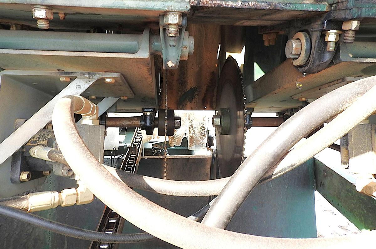 Used Drop Saw Trimmer