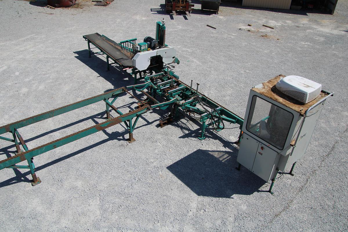 Used LT300 Wood-Mizer Thin Kerf Head Rig w/Cab & Conveyor
