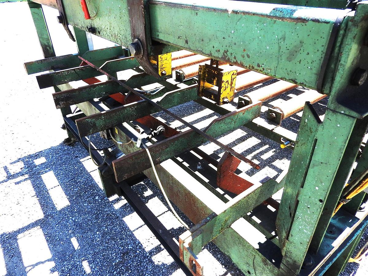 Used Pallet Stacker
