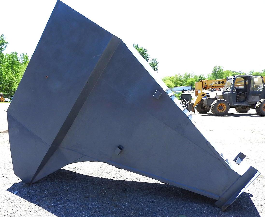 Used Waste Grinder