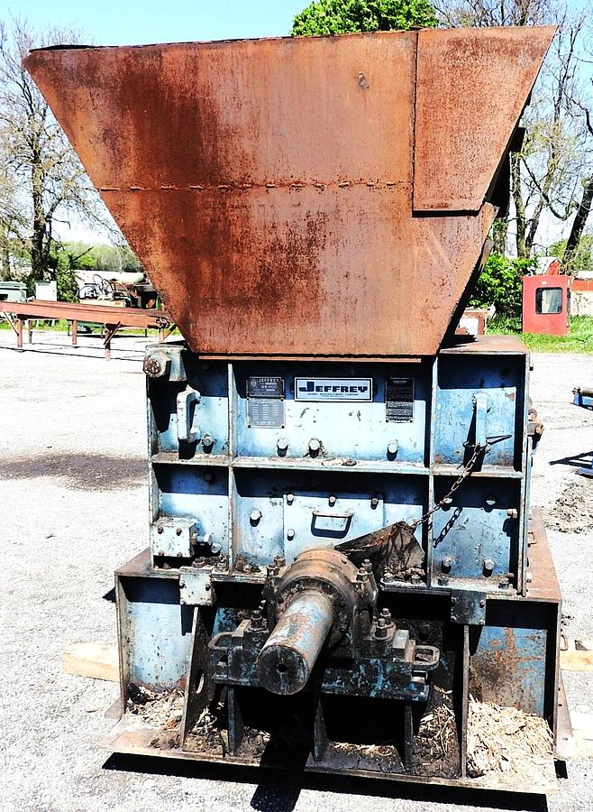 Used Waste Grinder