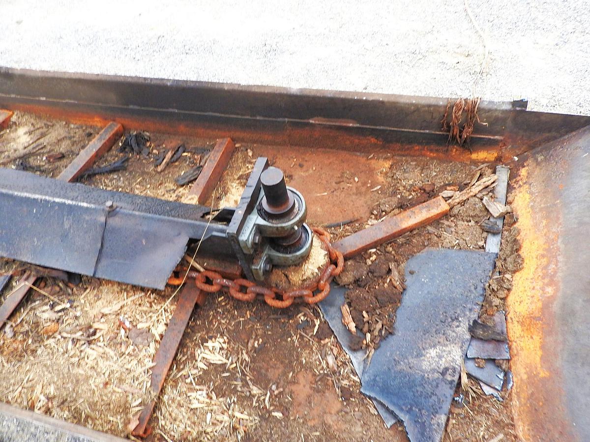 Used Waste Conveyor