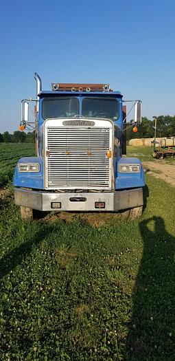 Used FLD 120 Freightliner Log Truck