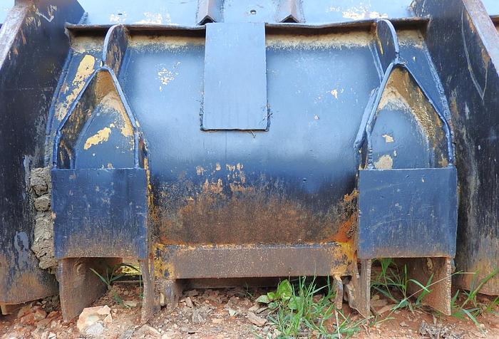 Used 2 Volvo Loader Buckets