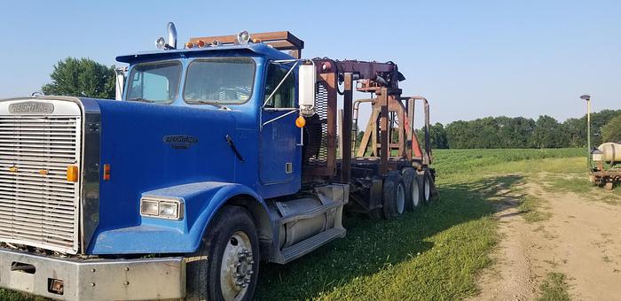 Used FLD 120 Freightliner Log Truck