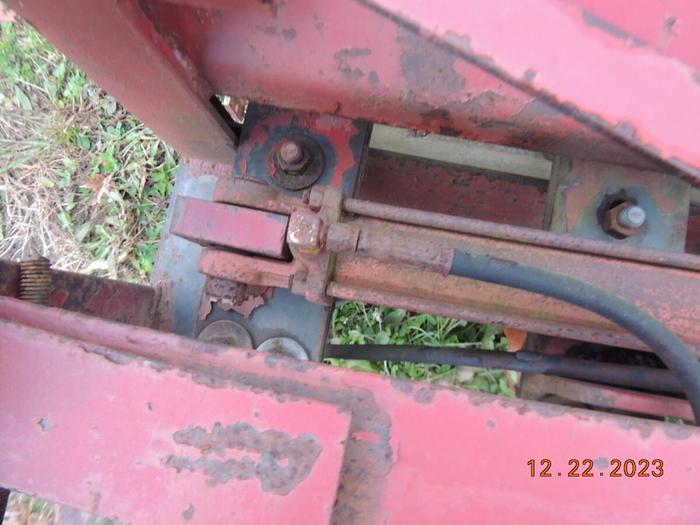 Used Vertical Edger