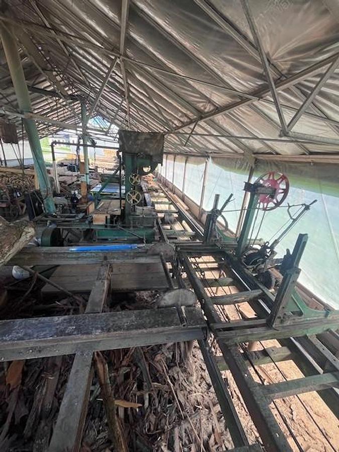 Used A Smicksburg Bandmill,Cornel Edger, Decks, Power unit , a mill set-up