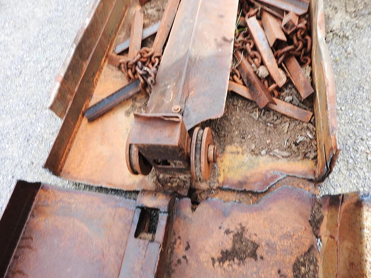 Used Waste Conveyor