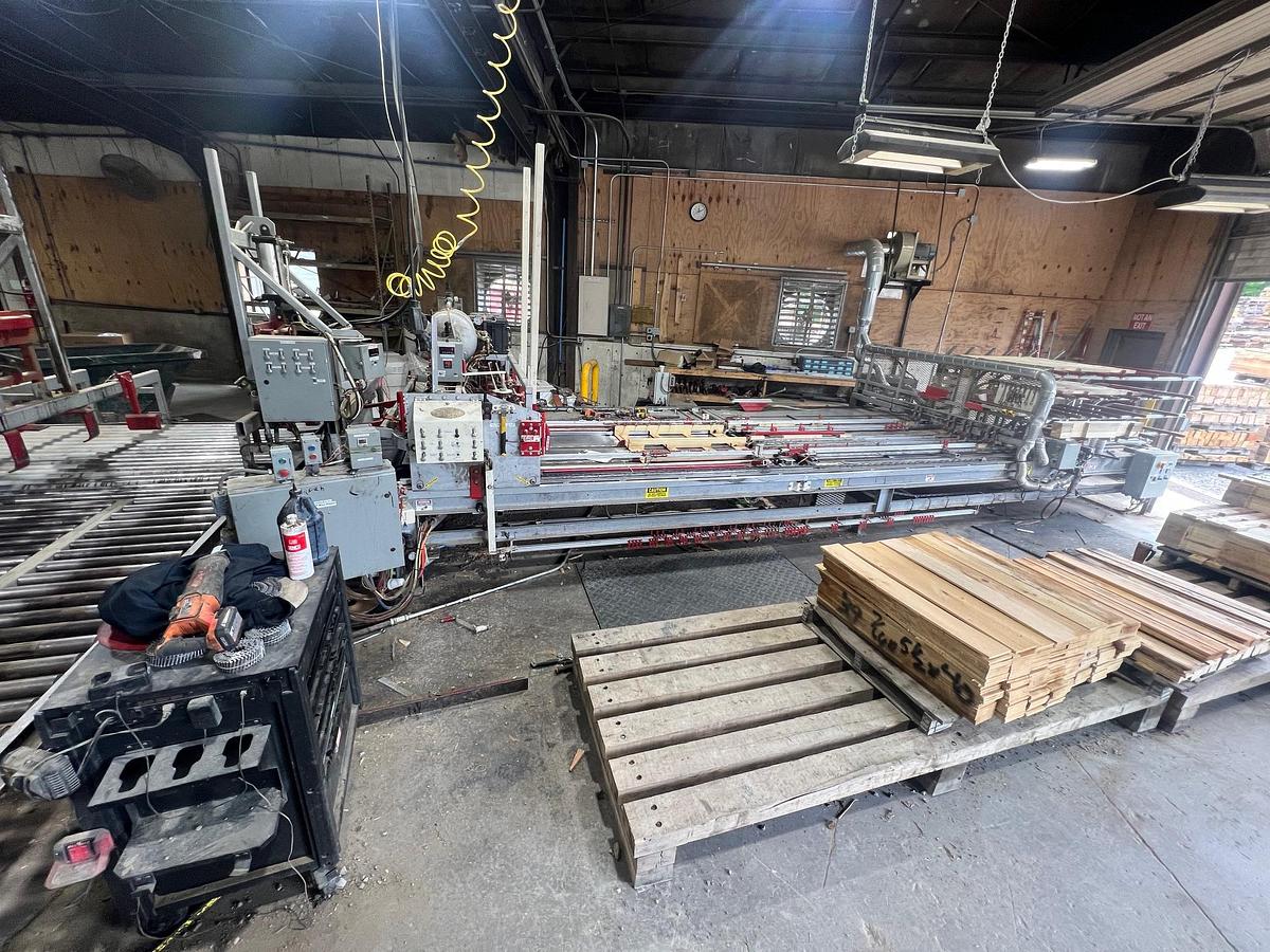 Used 2021 Woodpecker Pallet Nailer