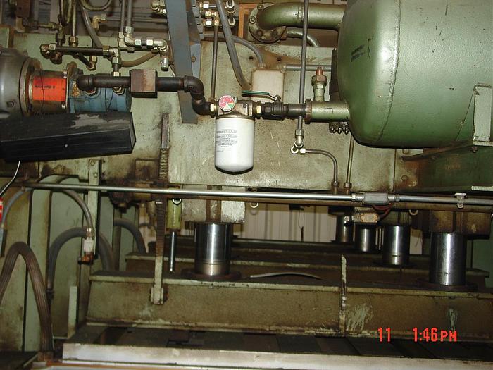 Used Wemhoner Hot Oil Feed Thru Press