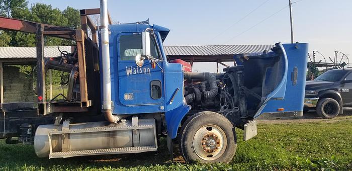Used FLD 120 Freightliner Log Truck