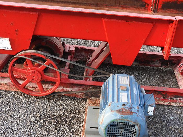 Used Vibrating Conveyor