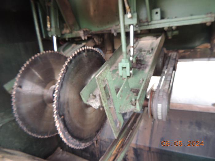 Used Drop Saw Trimmer