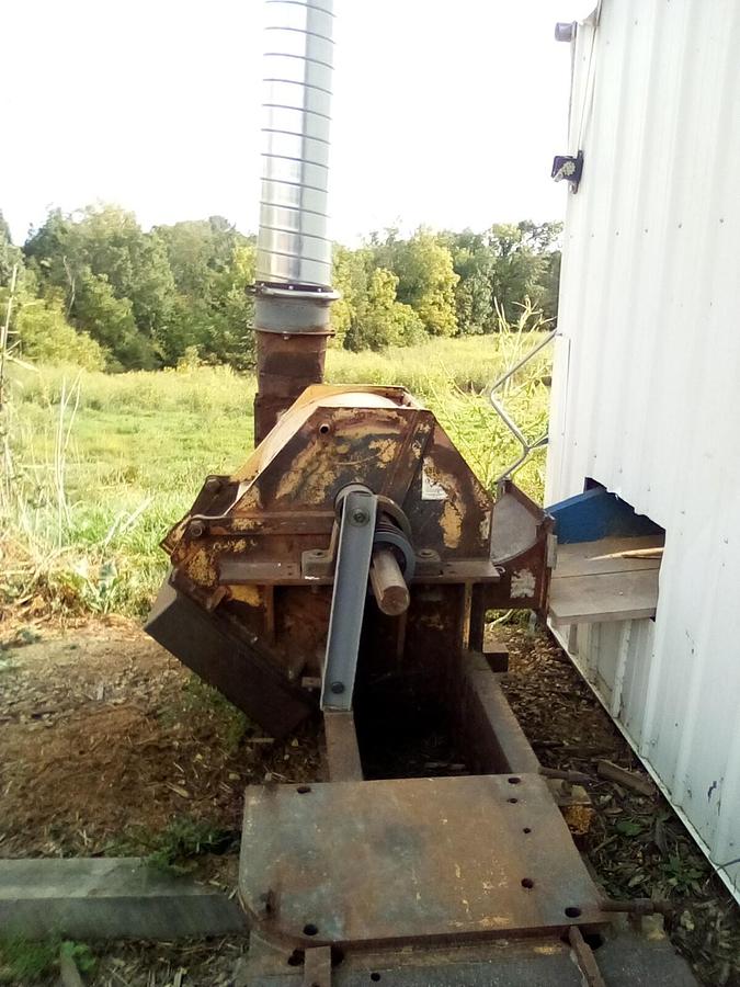 Used Shutter waste grinder