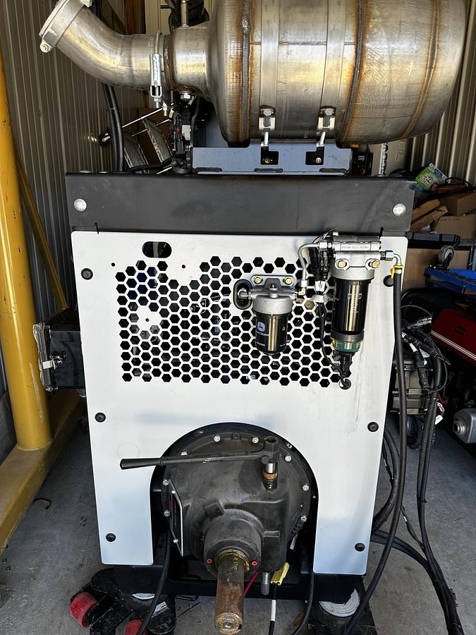 4.5 liter turbo Diesel John Deere 4045 Power Unit ( Enclosed )