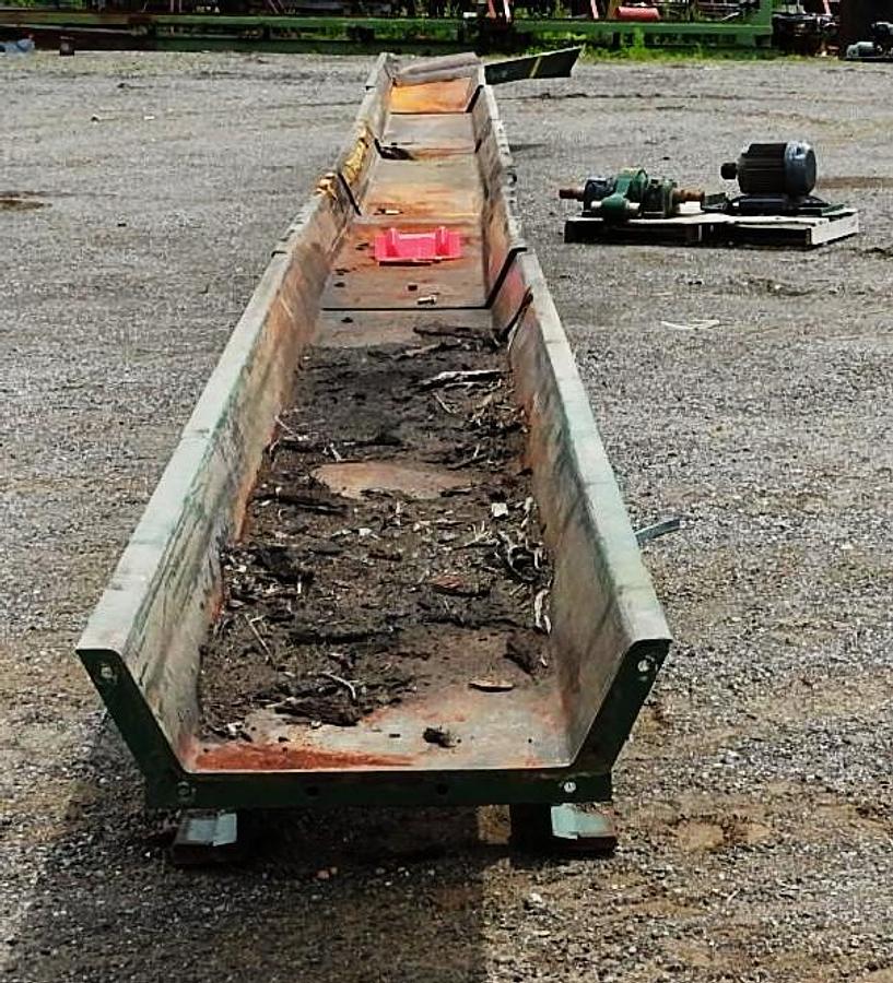 Used Vibrating Conveyor