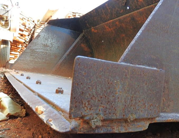 Used 2 Volvo Loader Buckets