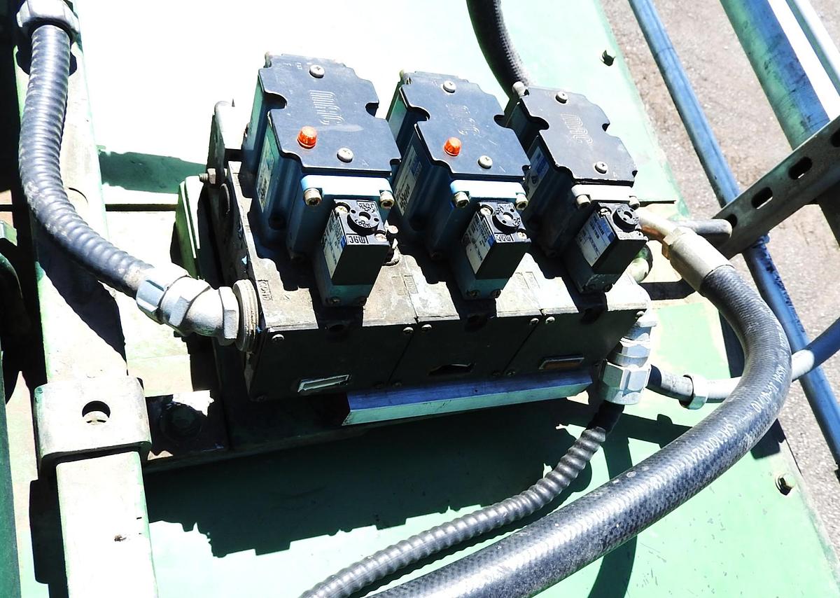 Used Drop Saw Trimmer