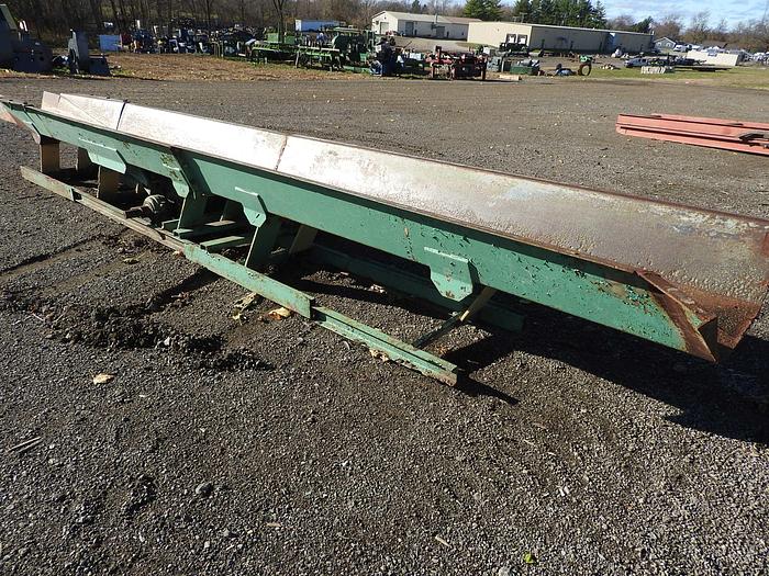Used Vibrating Conveyor