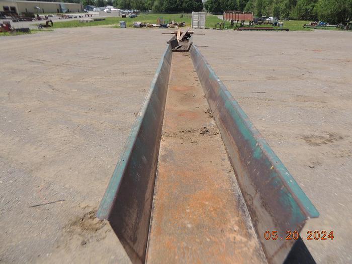 Used Vibrating Conveyor