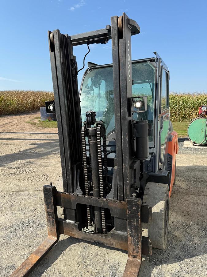 Used Toyota 8FD4OU Forklift