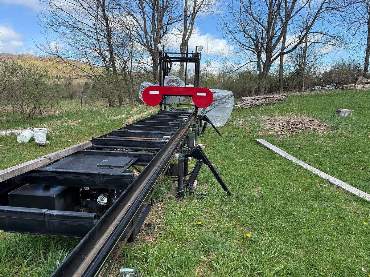 Used Bill Turner Sawmill (bandmill)