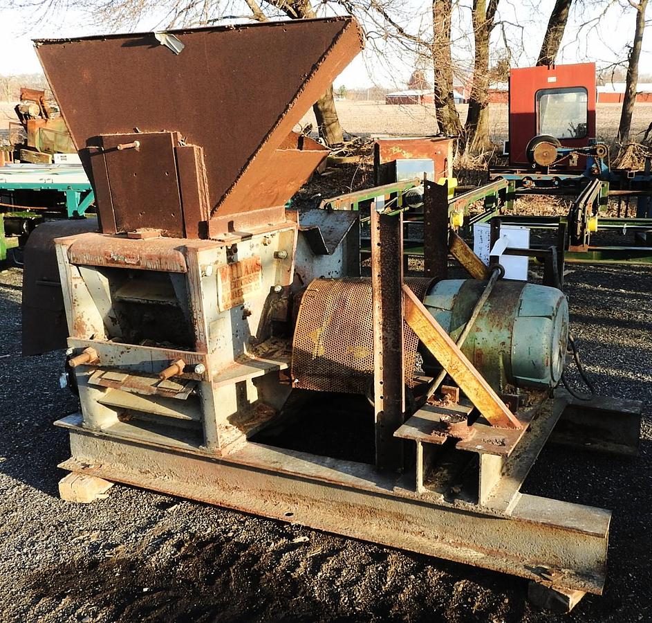 Used Waste Grinder