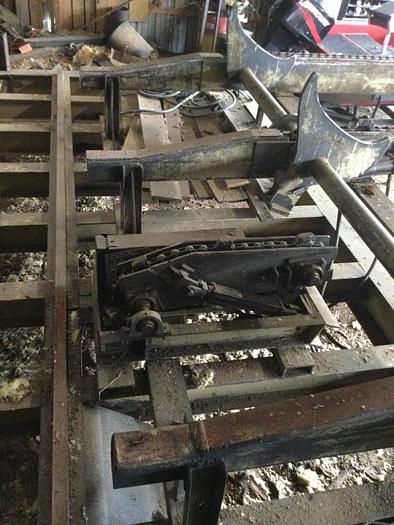 Used Hurdle Circular Sawmill       A complete setup