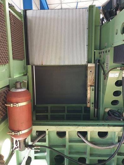 As new Centro di Lavoro a 5 Assi CB FERRARI A16