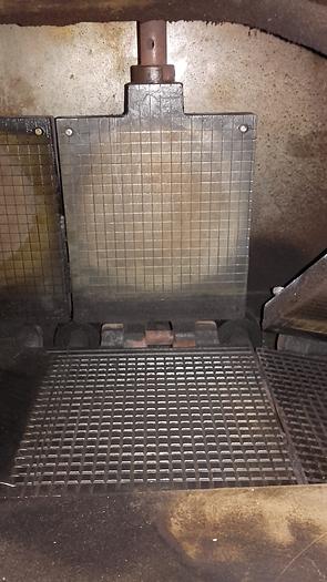 Used WALTERWERK JU45 ROLLED WAFER CONE OVEN