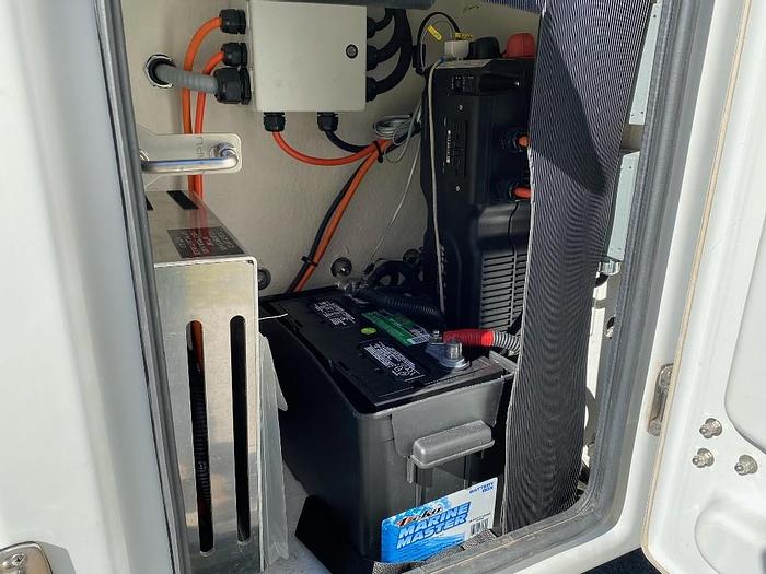 Used 2017 Ford F450 XL Altec AT200A 35' Bucket Truck - 69610