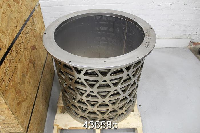 Used Black Clawson UV300 Vmax Pressure Screen Basket #43658