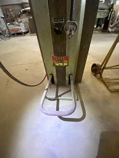 Used 1975 CIFES Star E-6 Spot Welder