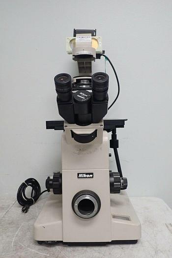 Used Nikon Diaphot Inverted Microscope with 4 Objectives HMC20 LWD 0.4NA 160/0-2
