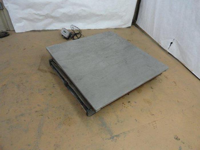 Used Active Scale SS Floor Scale; Md# EC-4848-2500; 48" x 48" Platform