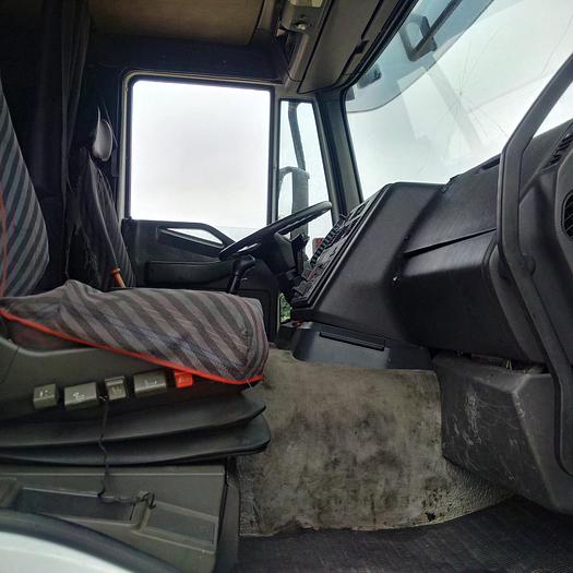Usado 2001 Iveco Eurotech 440E40 tractor unit