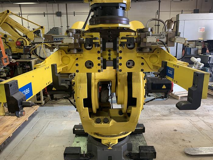 Used FANUC M900iA/600 6 AXIS CNC ROBOT WITH R30iA CONTROLLER