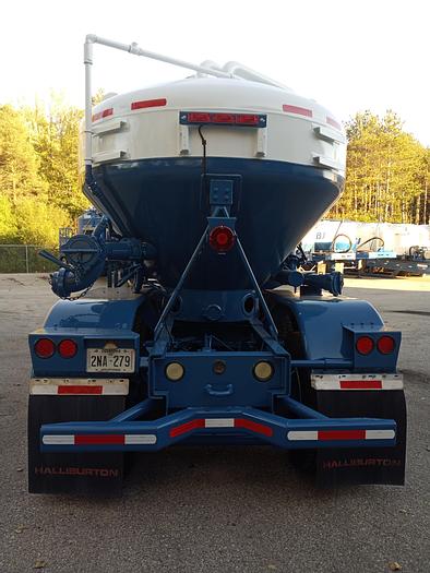 Used Bulk Truck