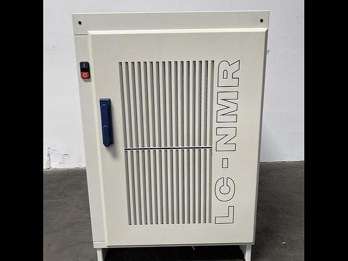 Used Bruker Avance W3003497 600 Digital LC-NMR Spectrometer
