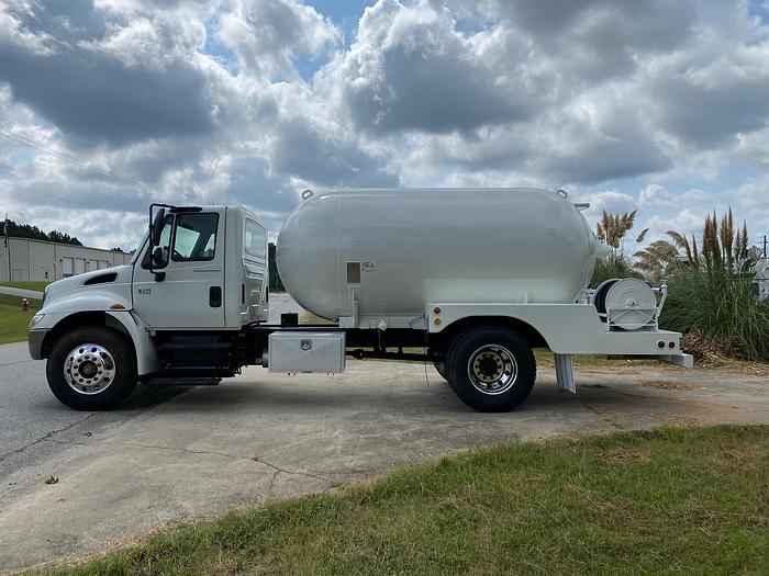 Used 2005 INTERNATIONAL DURASTAR 4300