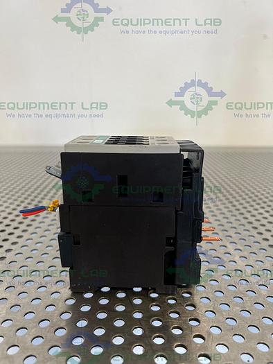 Used Siemens  IEC/EN 60947-4-1  Contractor Motor Starter