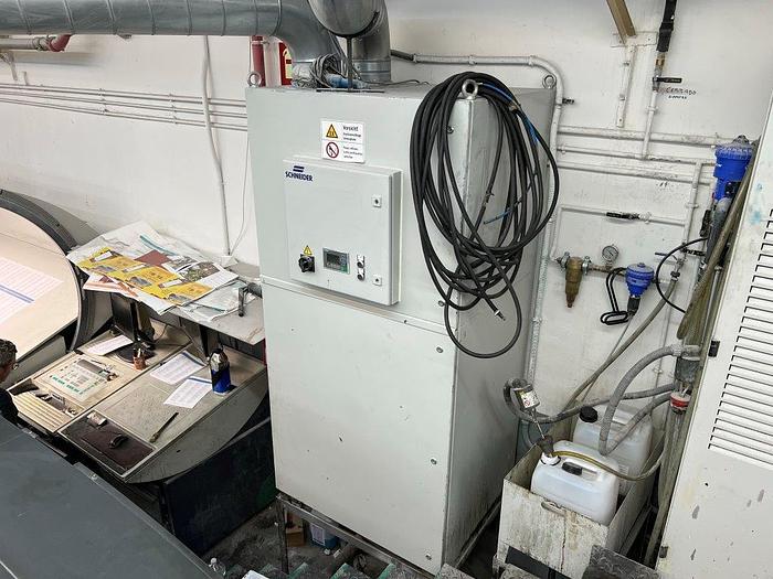 Used Roland 904/8 (2004)