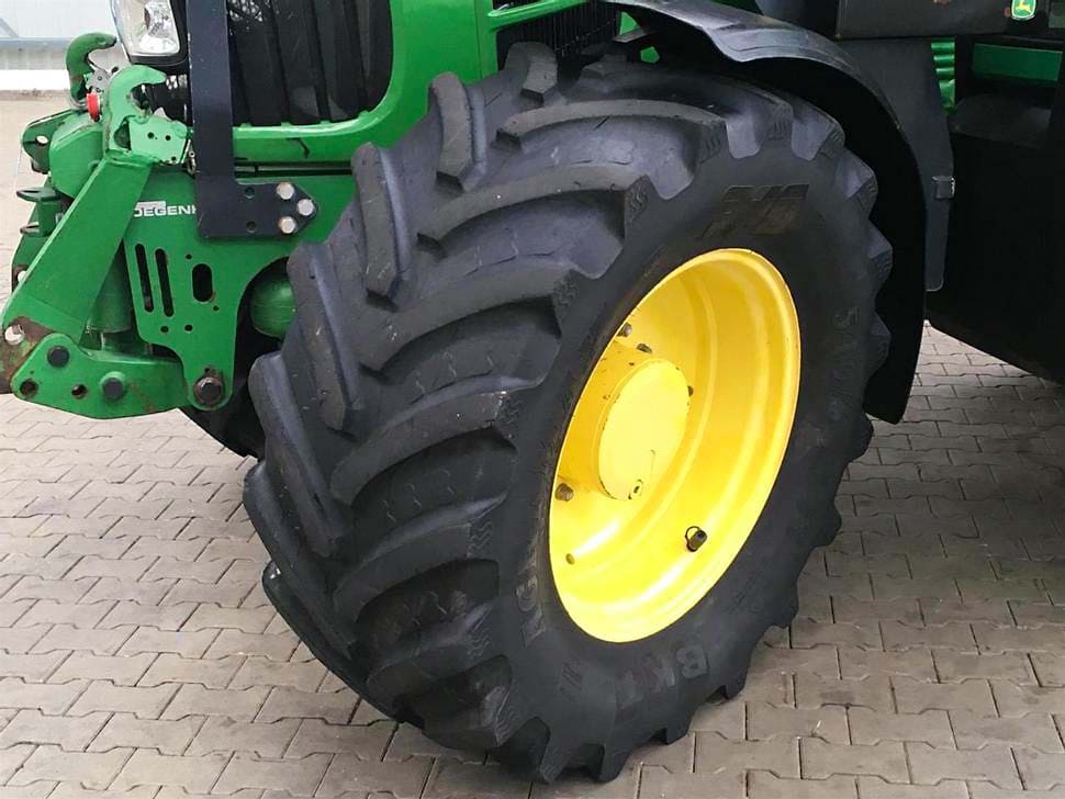 Used John Deere 6630 Premium - Tractor - 2010