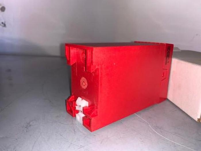 Allen Bradley Guardmaster Minotaur 24V ac/dc Safet