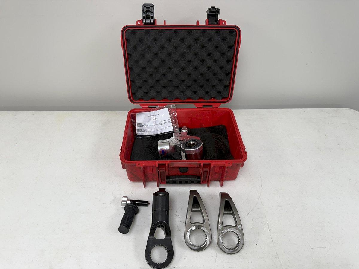 Used 1" HYTORC MODEL #AVANTI AV-3 HYDRAULIC TORQUE WRENCH