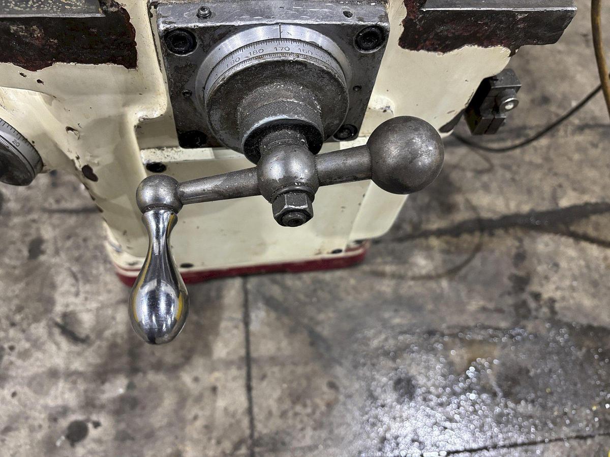 Used 3 HP ACER MODEL #3VKH RAM TYPE VERTICAL MILL W/ DIGITAL READ OUT