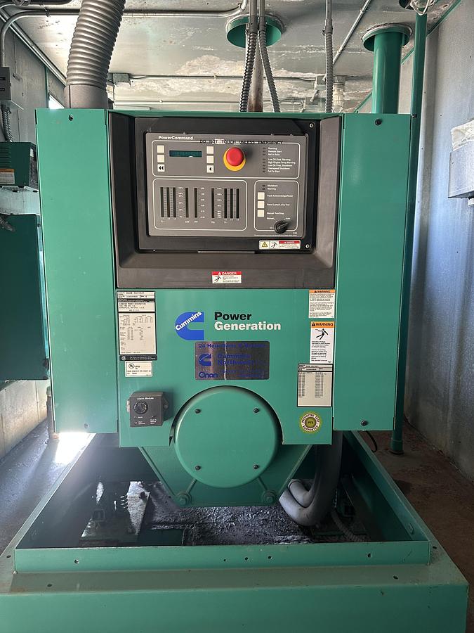 Used Cummins Power Generation Automatic Transfer Switch (ATS), Model: OTPCC-5631919