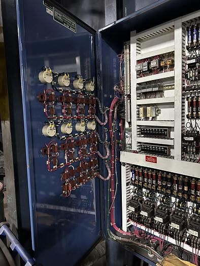 Used Blastec 8-wheel descaling machine Pass Thru Type Shot Blaster